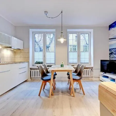 Urbannestgroup & Sw35/36 Apartment